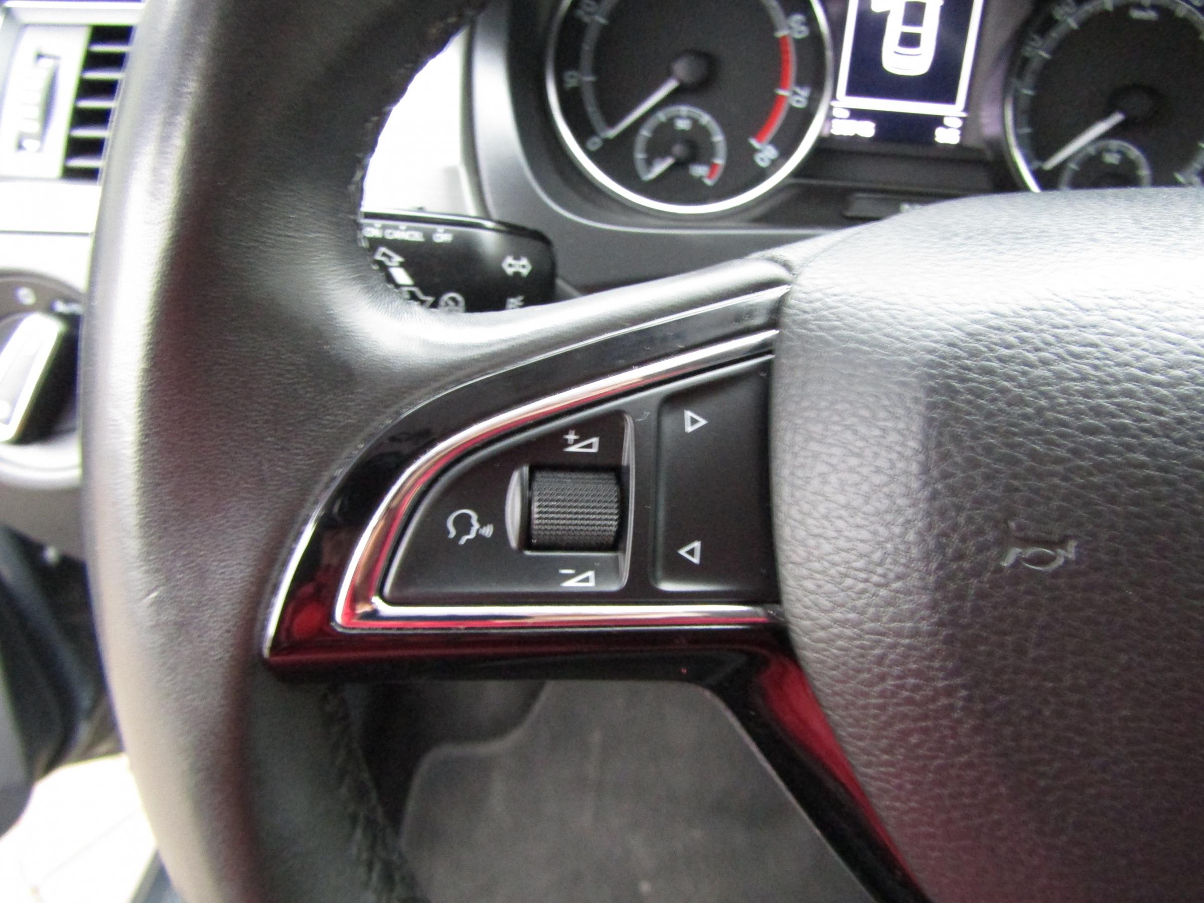 Škoda Rapid, 2019 - pohled č. 12