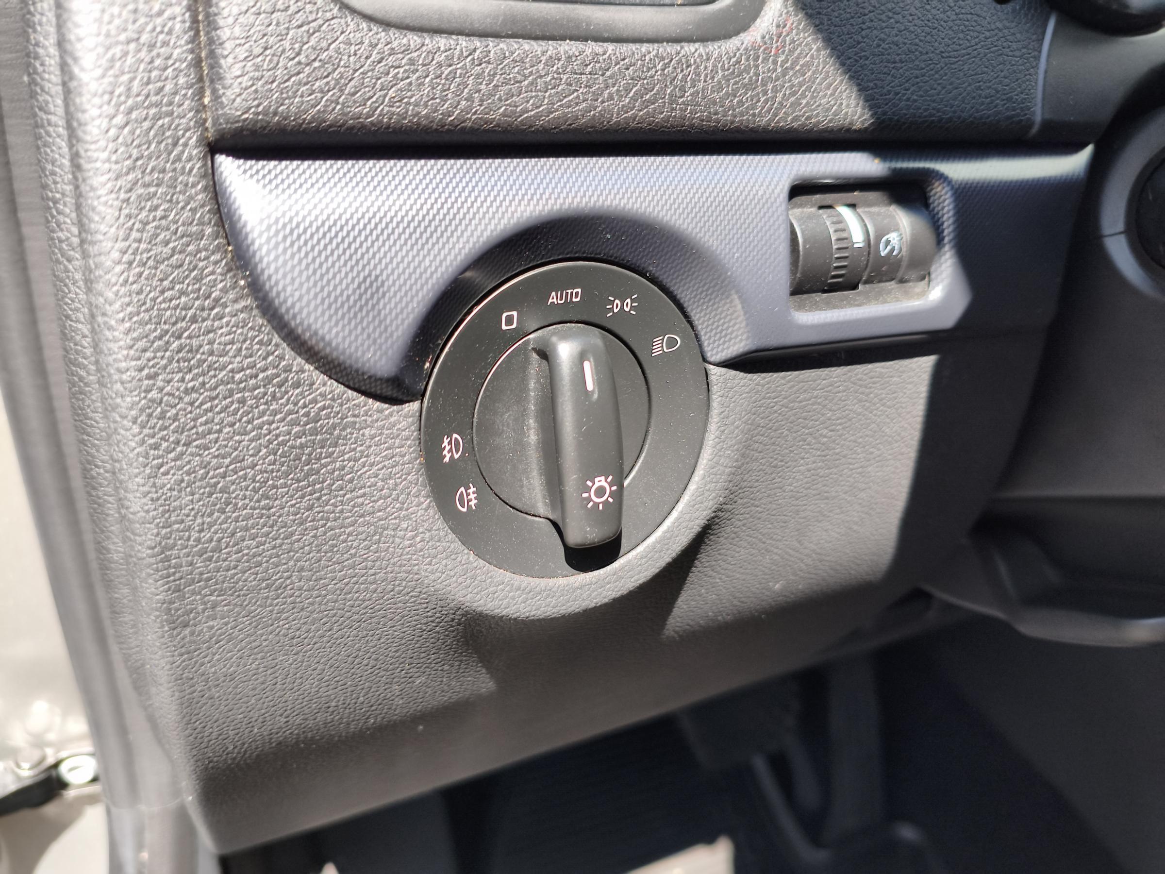 Škoda Yeti, 2014 - pohled č. 15