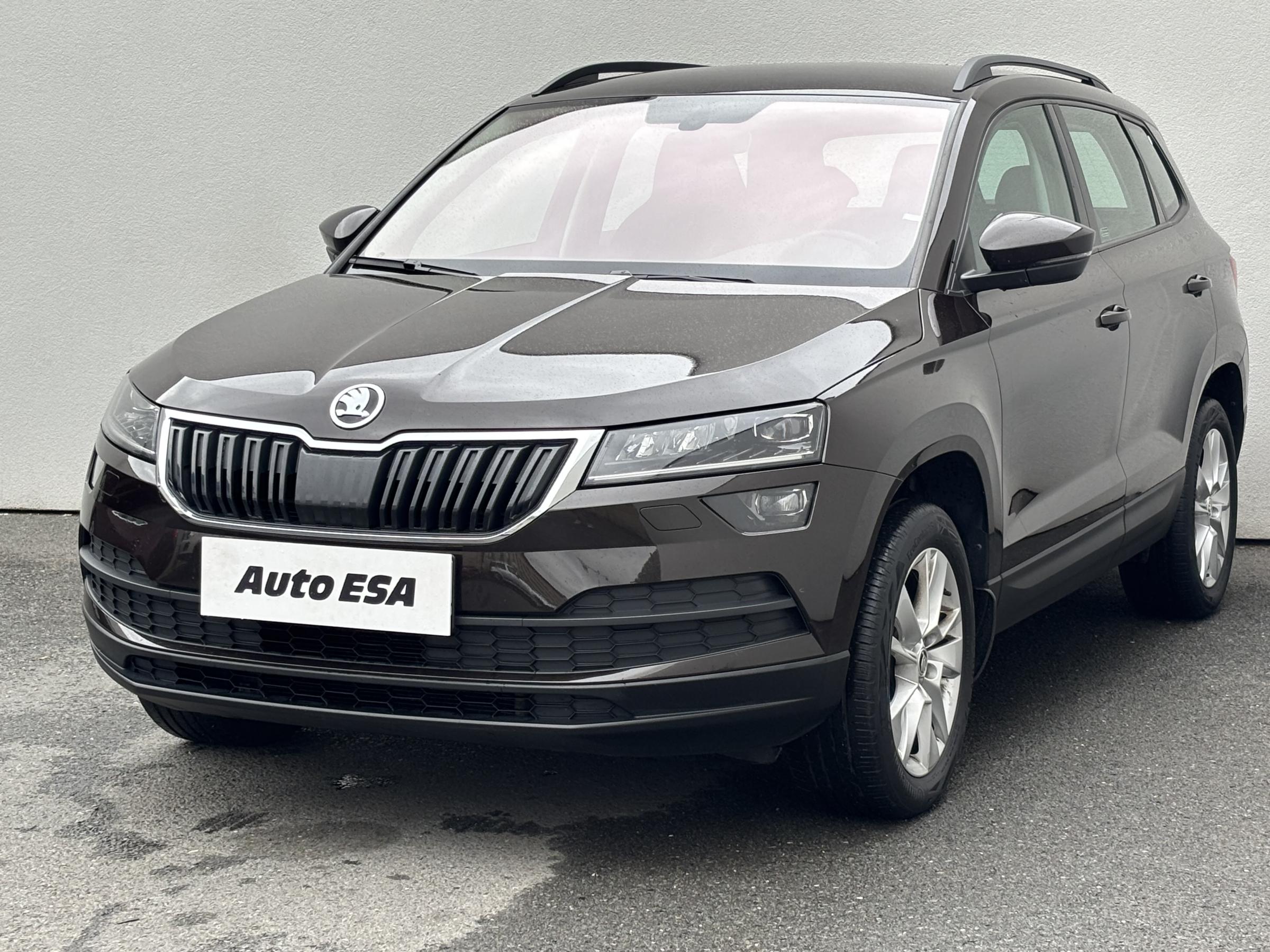 Škoda Karoq, 2020 - pohled č. 3