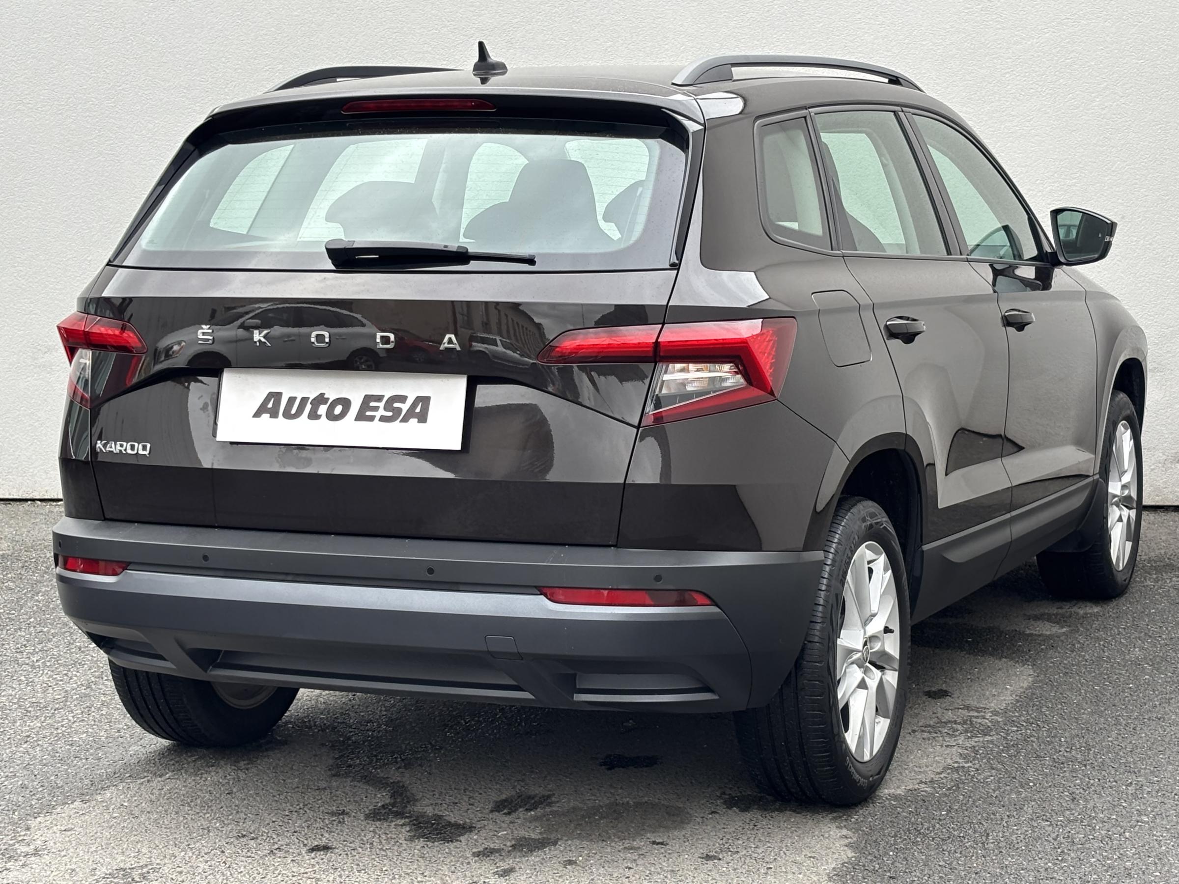 Škoda Karoq, 2020 - pohled č. 4