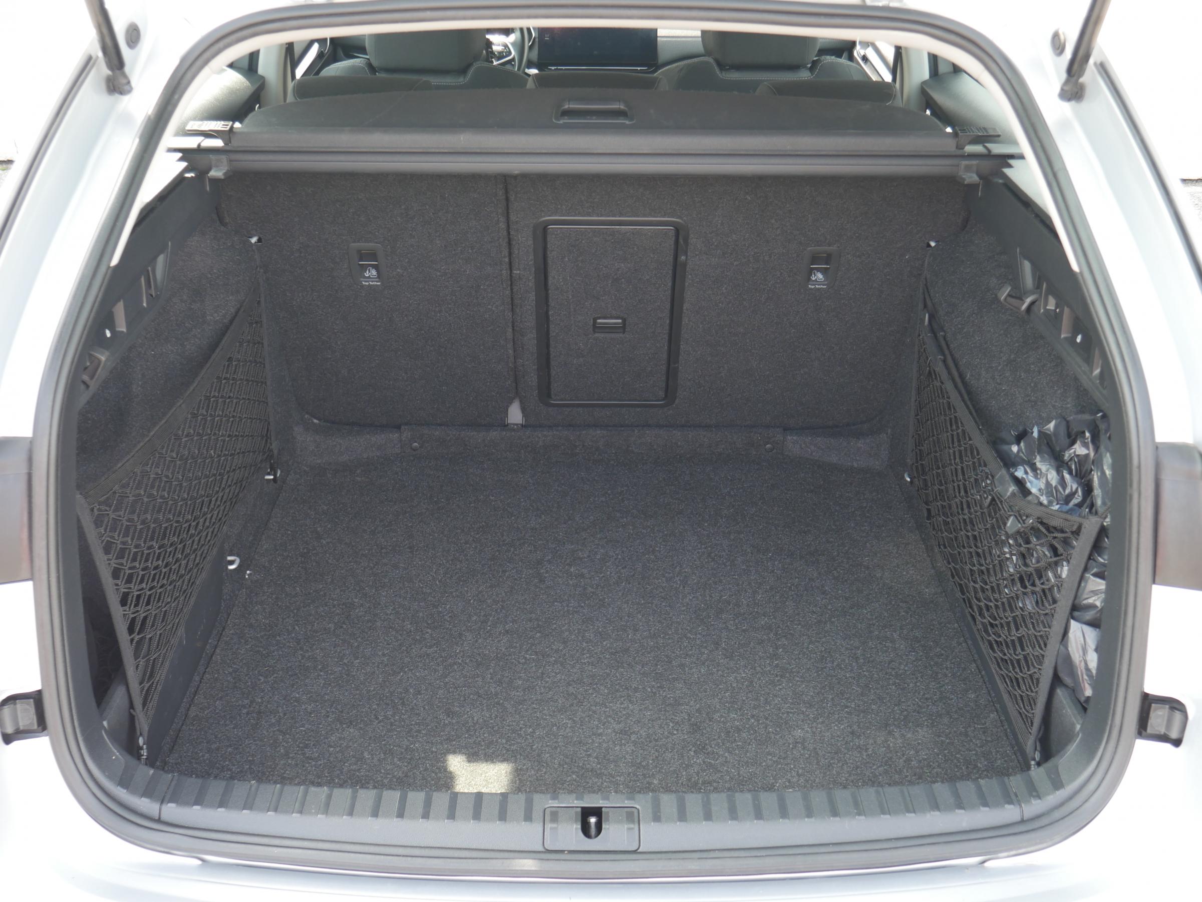 Škoda Octavia IV, 2021 - pohled č. 7