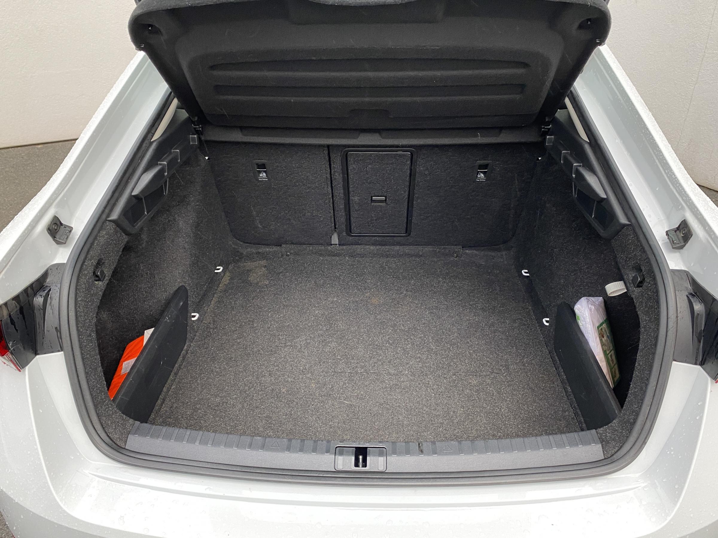 Škoda Octavia IV, 2021 - pohled č. 7