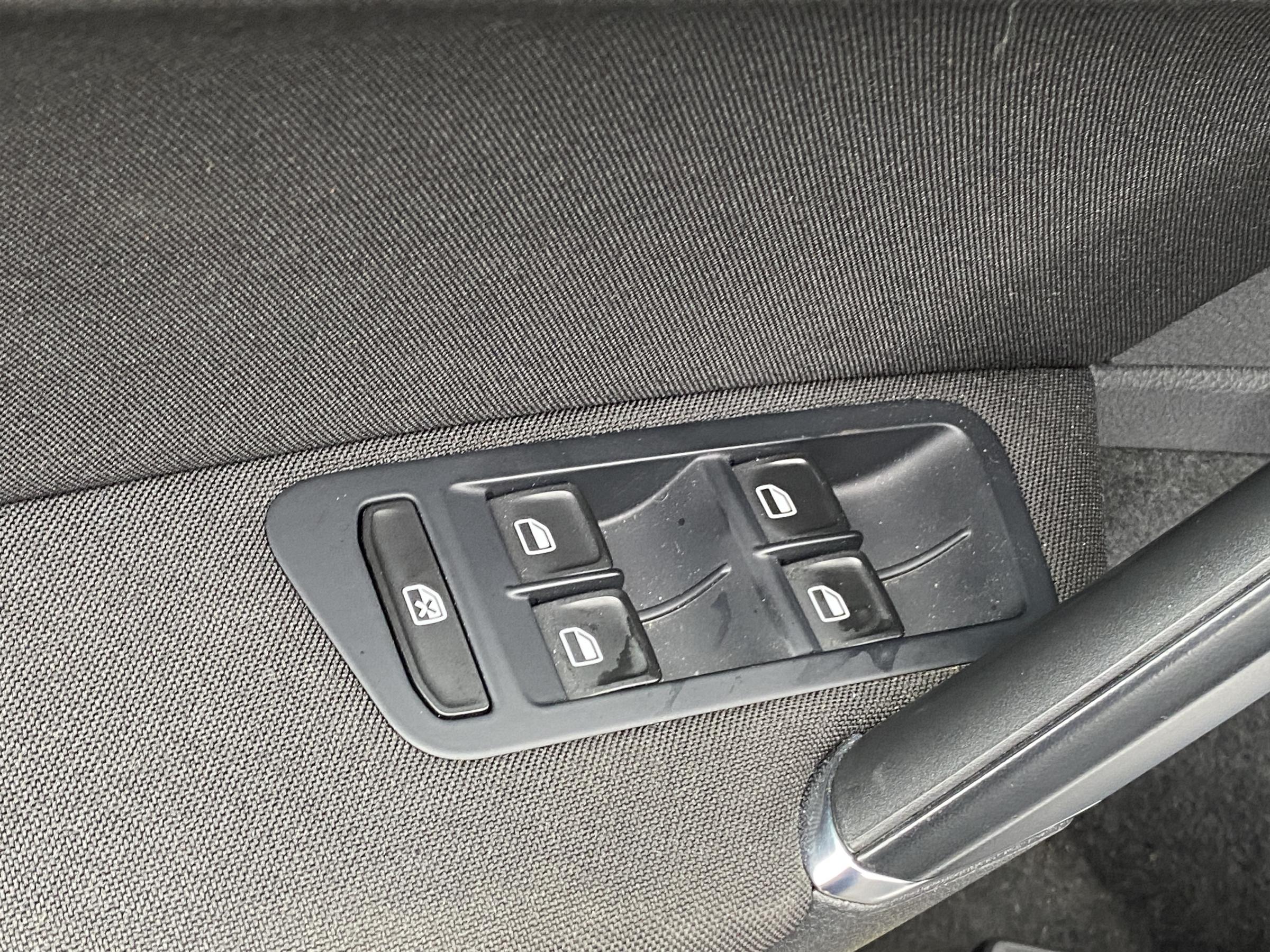 Volkswagen Golf, 2014 - pohled č. 12