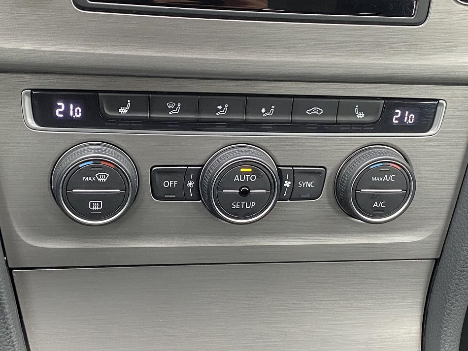 Volkswagen Golf 1.4TSi 