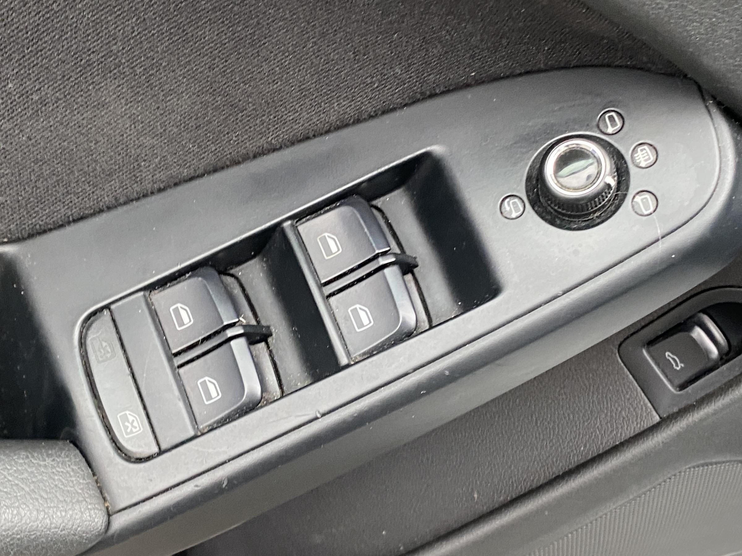 Audi A4, 2008 - pohled č. 11