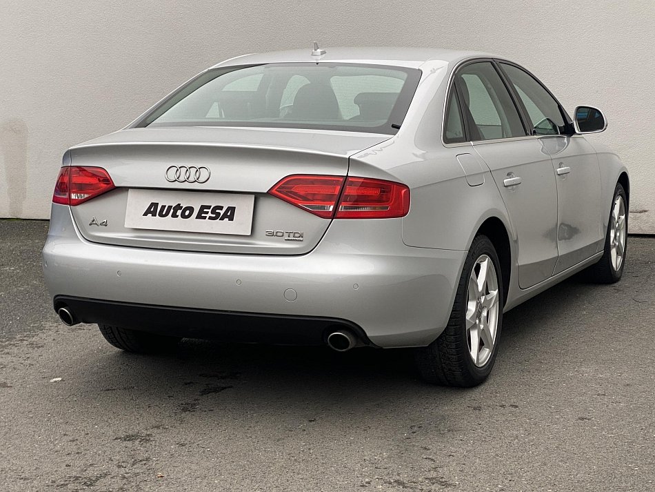 Audi A4 3.0TDi  Quattro