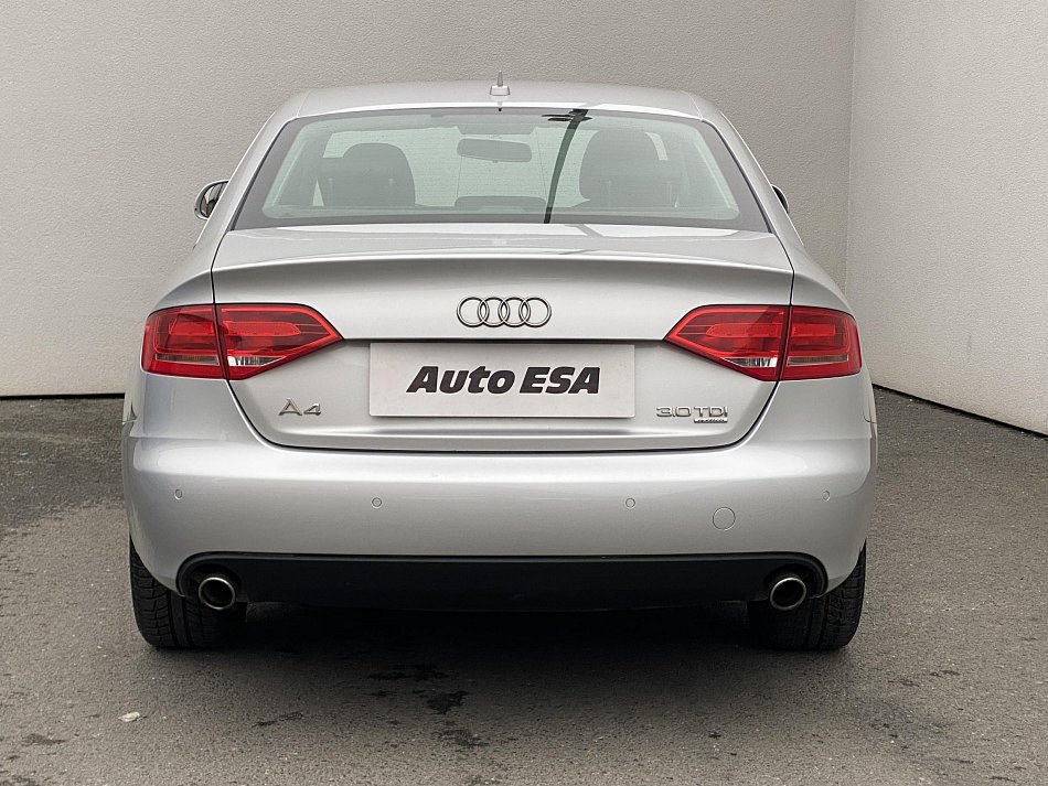 Audi A4 3.0TDi  Quattro