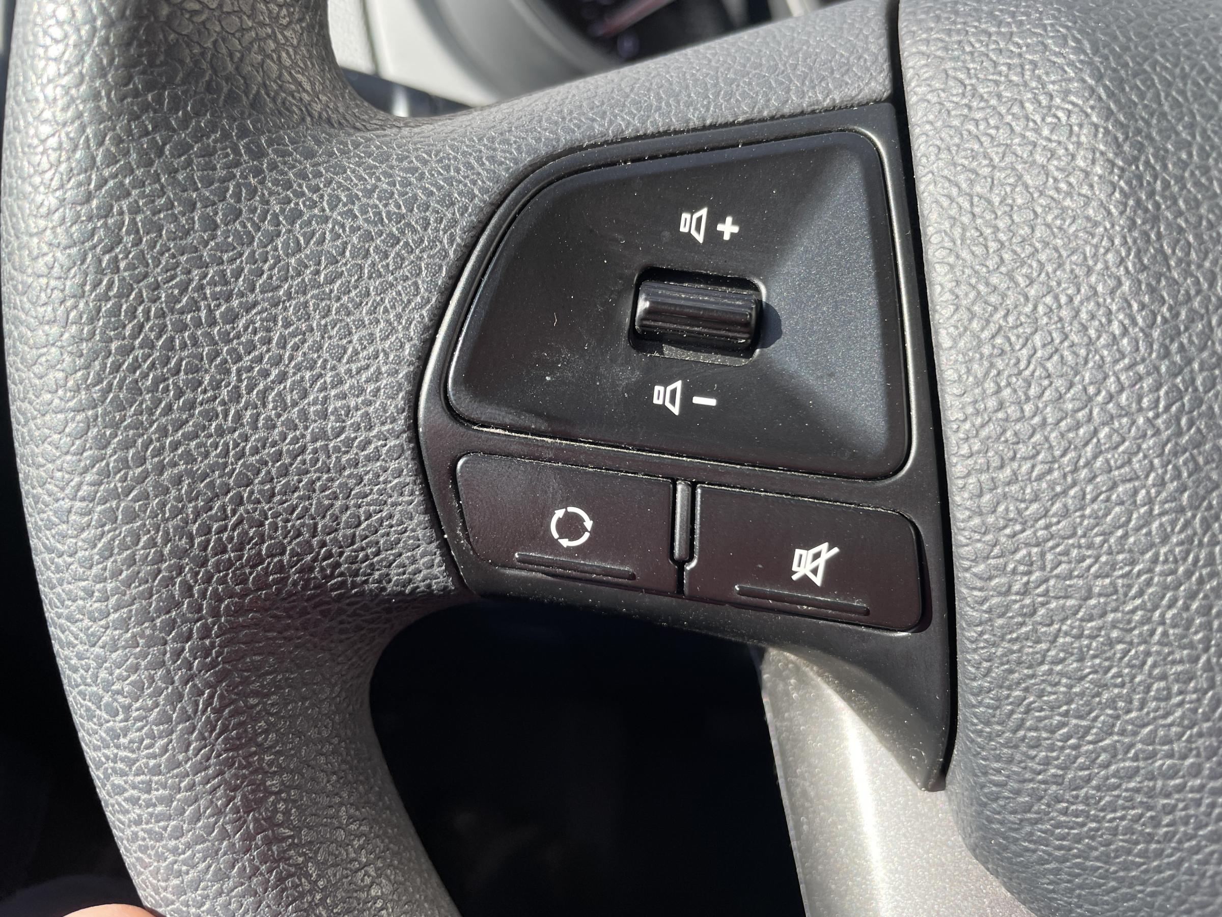 Kia Rio, 2012 - pohled č. 14