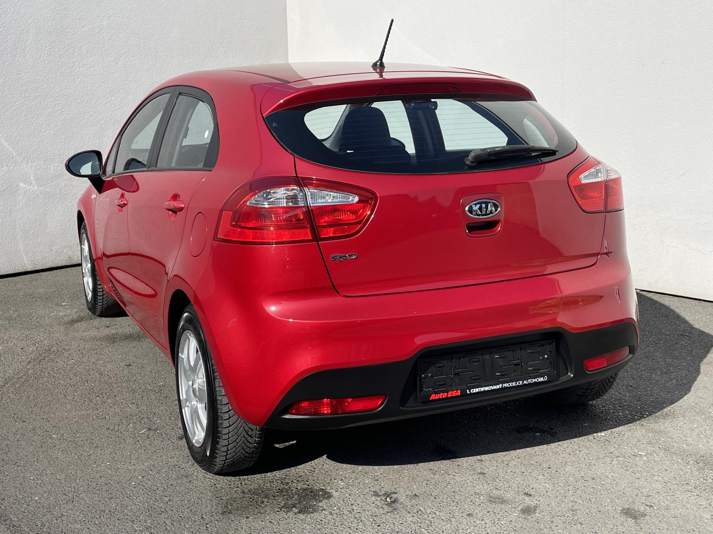 Kia Rio, 2012 - pohled č. 6