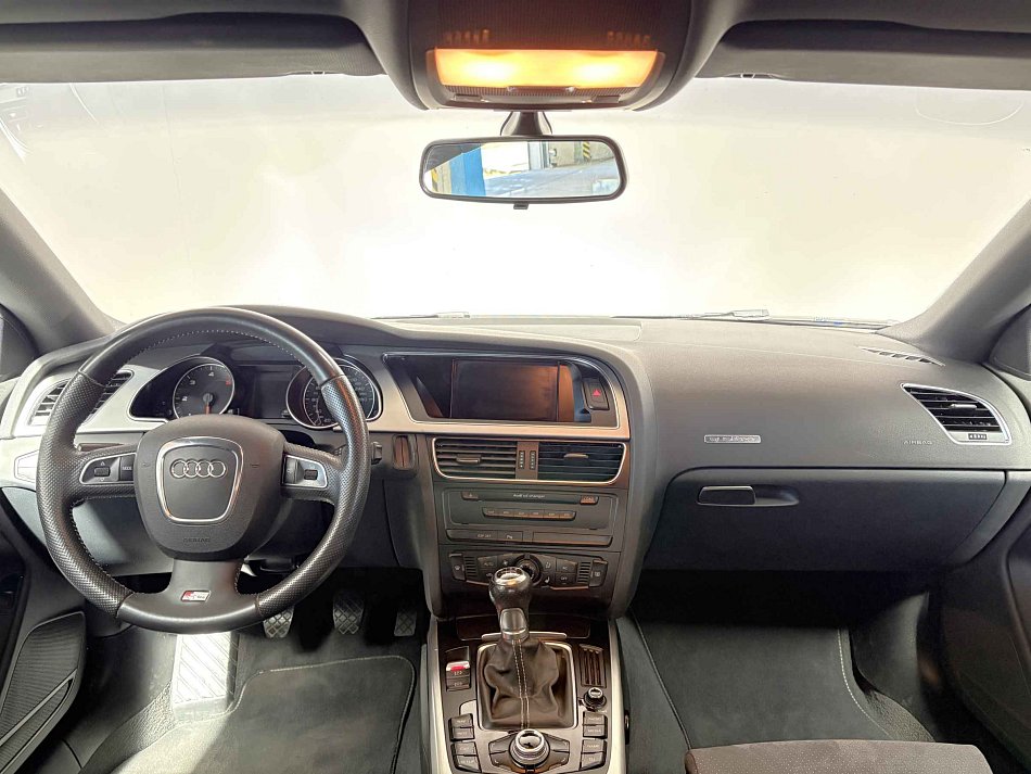 Audi A5 3.0 TDI  quattro