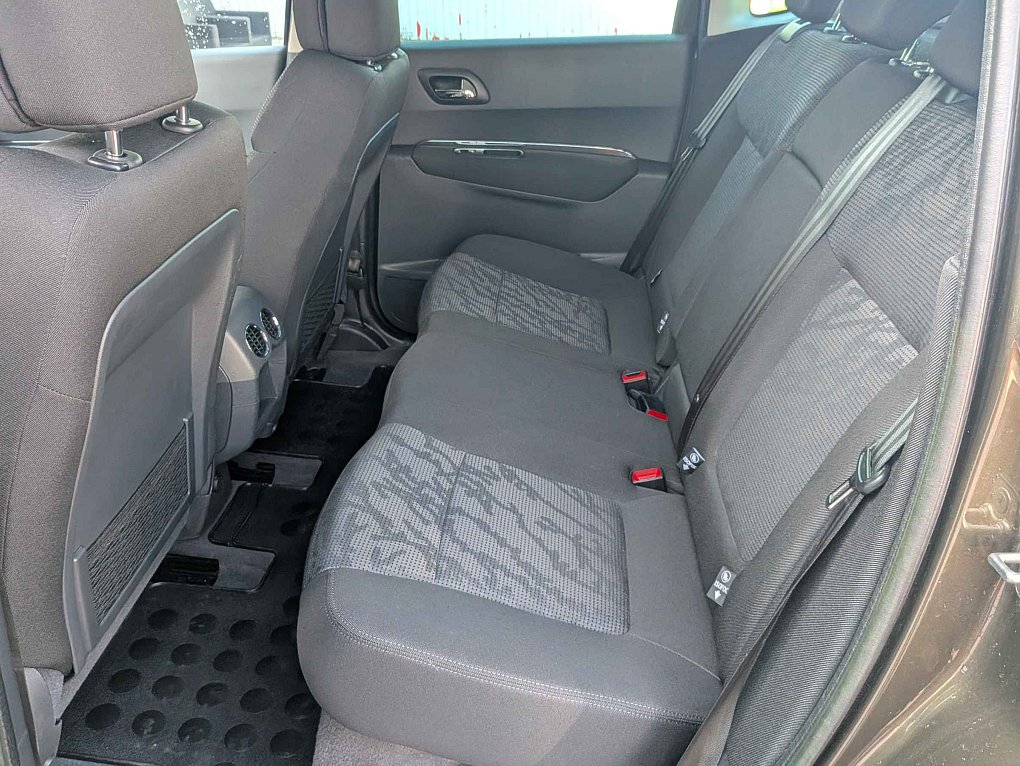Peugeot 3008 1.6HDi 