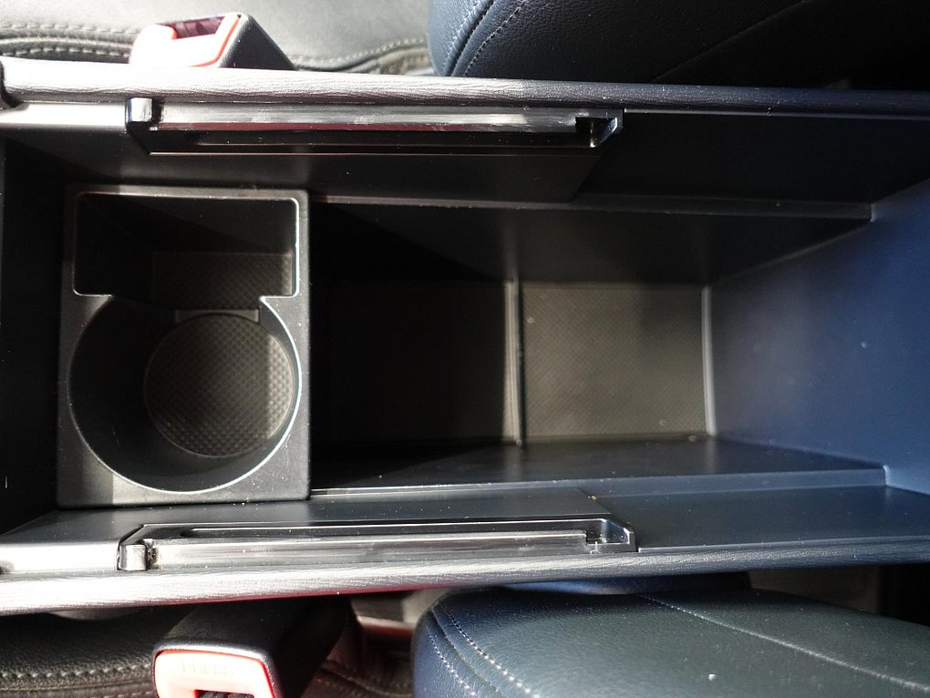 Toyota Avensis 2.0D-4D 