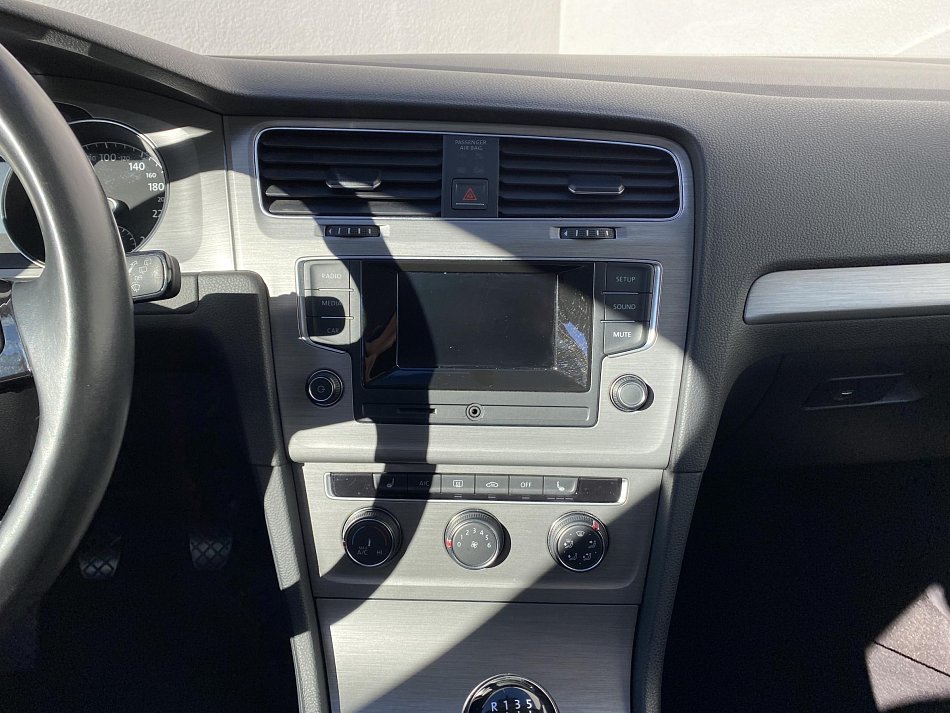 Volkswagen Golf 1.2 TSi Comfortline VII