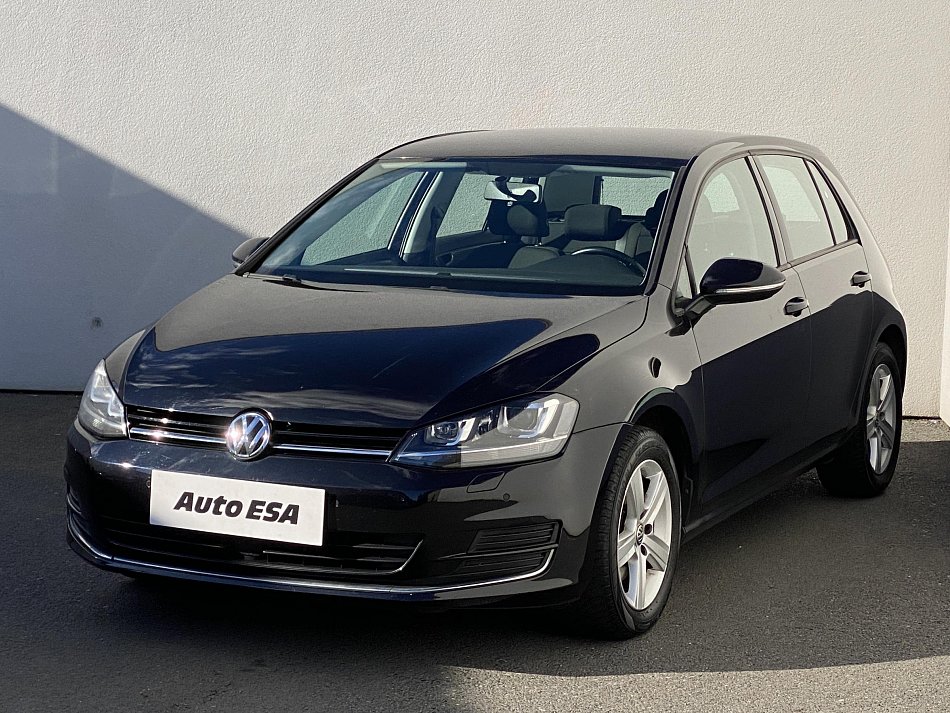 Volkswagen Golf 1.2 TSi Comfortline VII