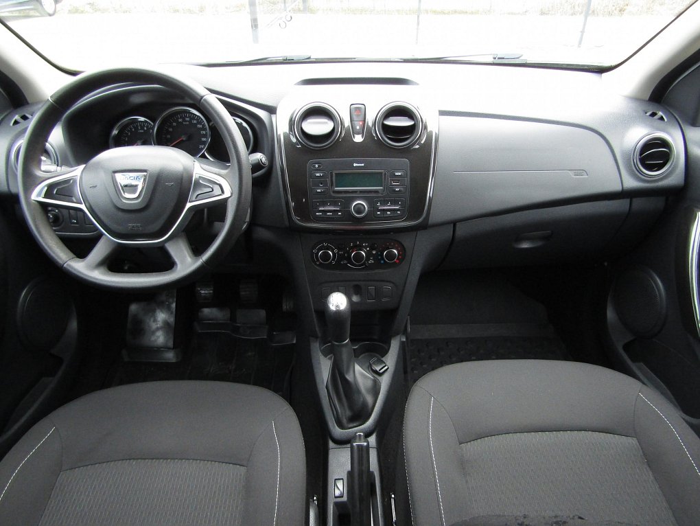 Dacia Sandero 1.0i 