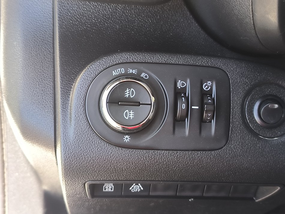 Opel Combo 1.5CDTi Elegance