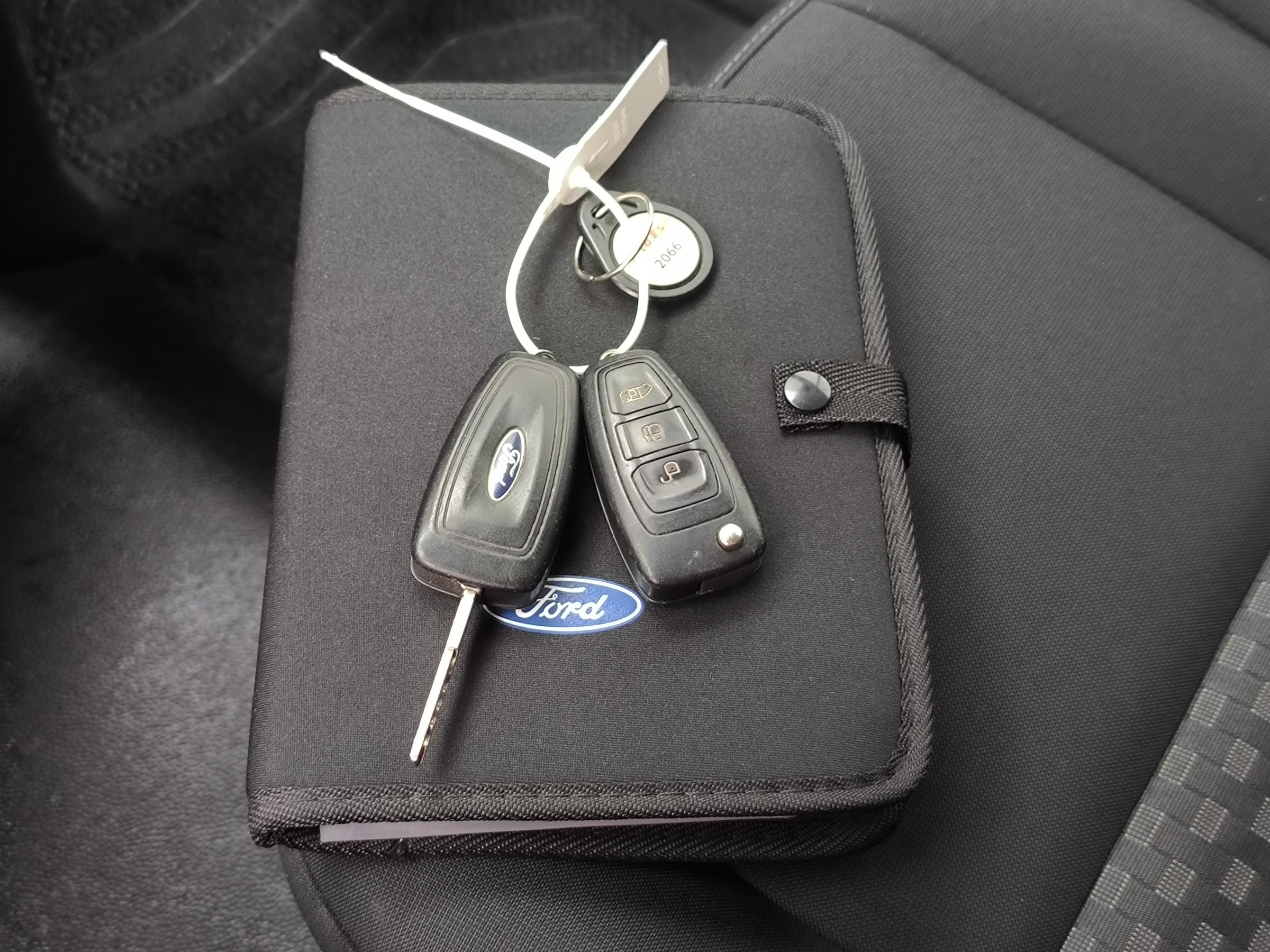 Ford Transit Custom, 2018 - pohled č. 18