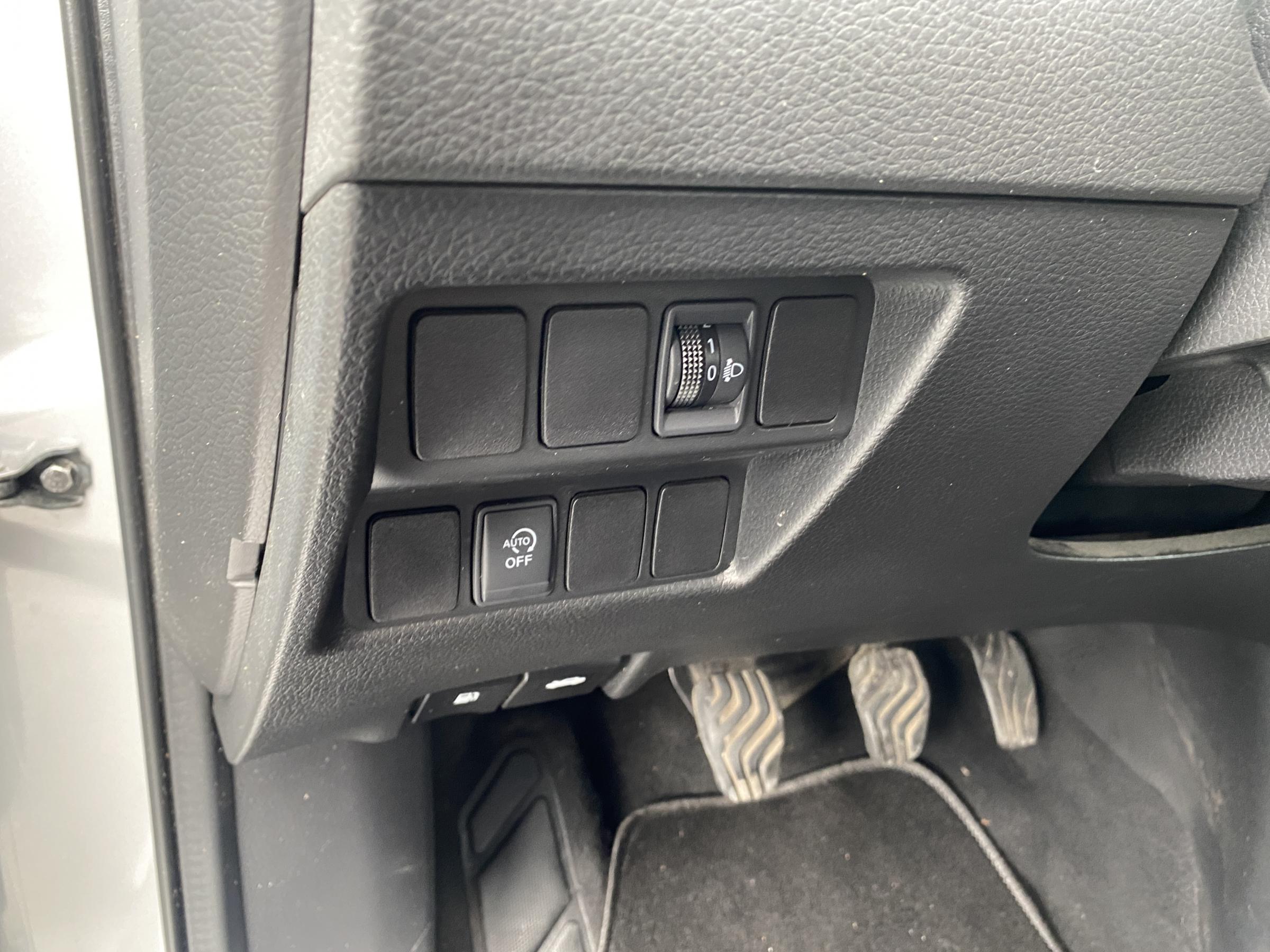 Nissan Qashqai, 2017 - pohled č. 15