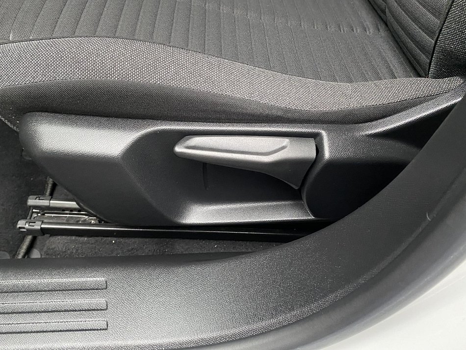 Peugeot 2008 1.2PT Active