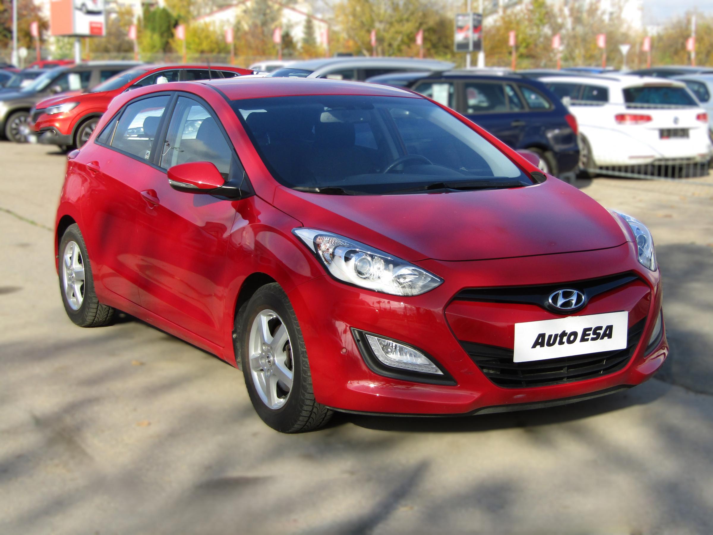 Hyundai i30, 2012