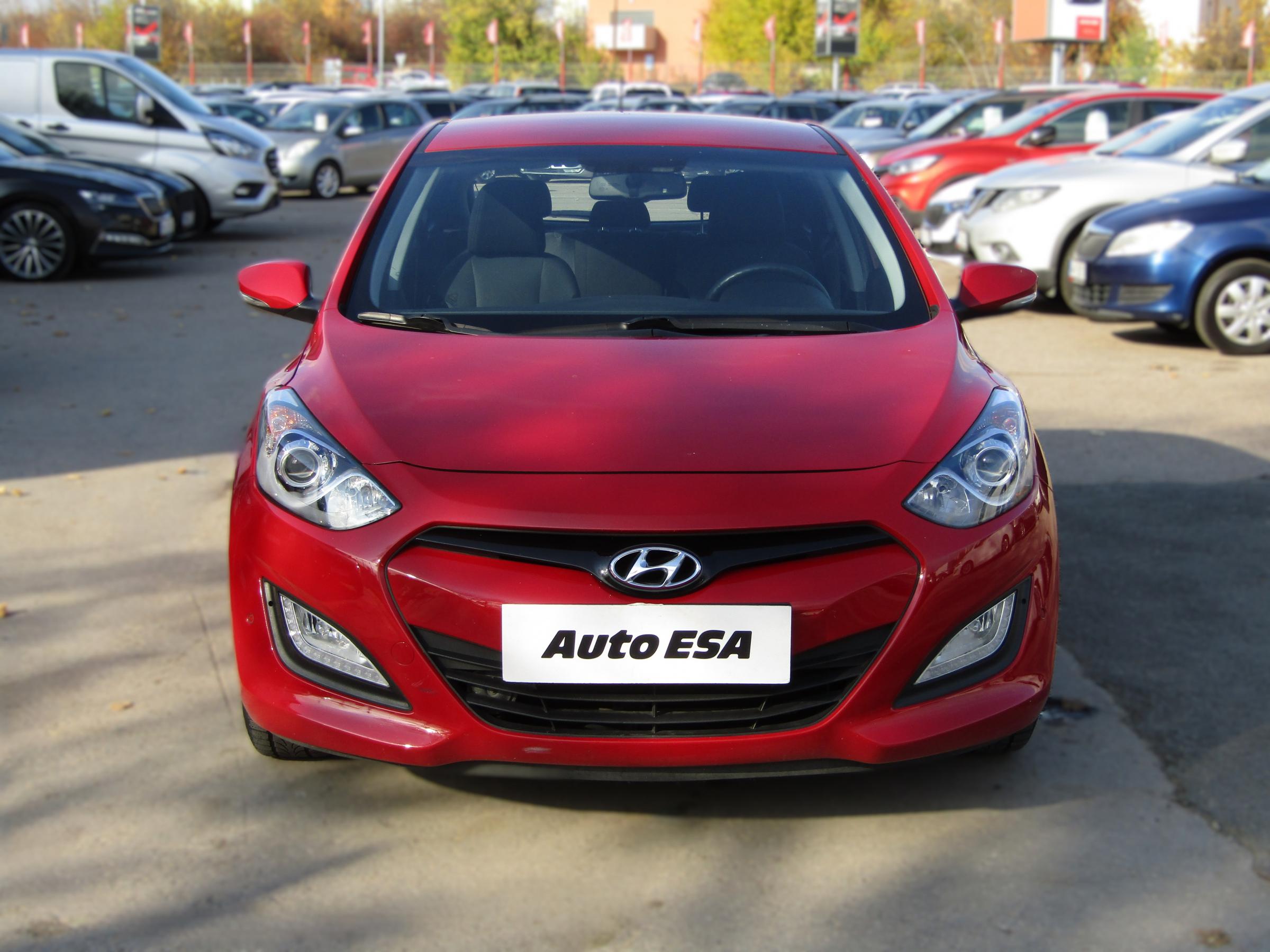 Hyundai i30, 2012 - pohled č. 2