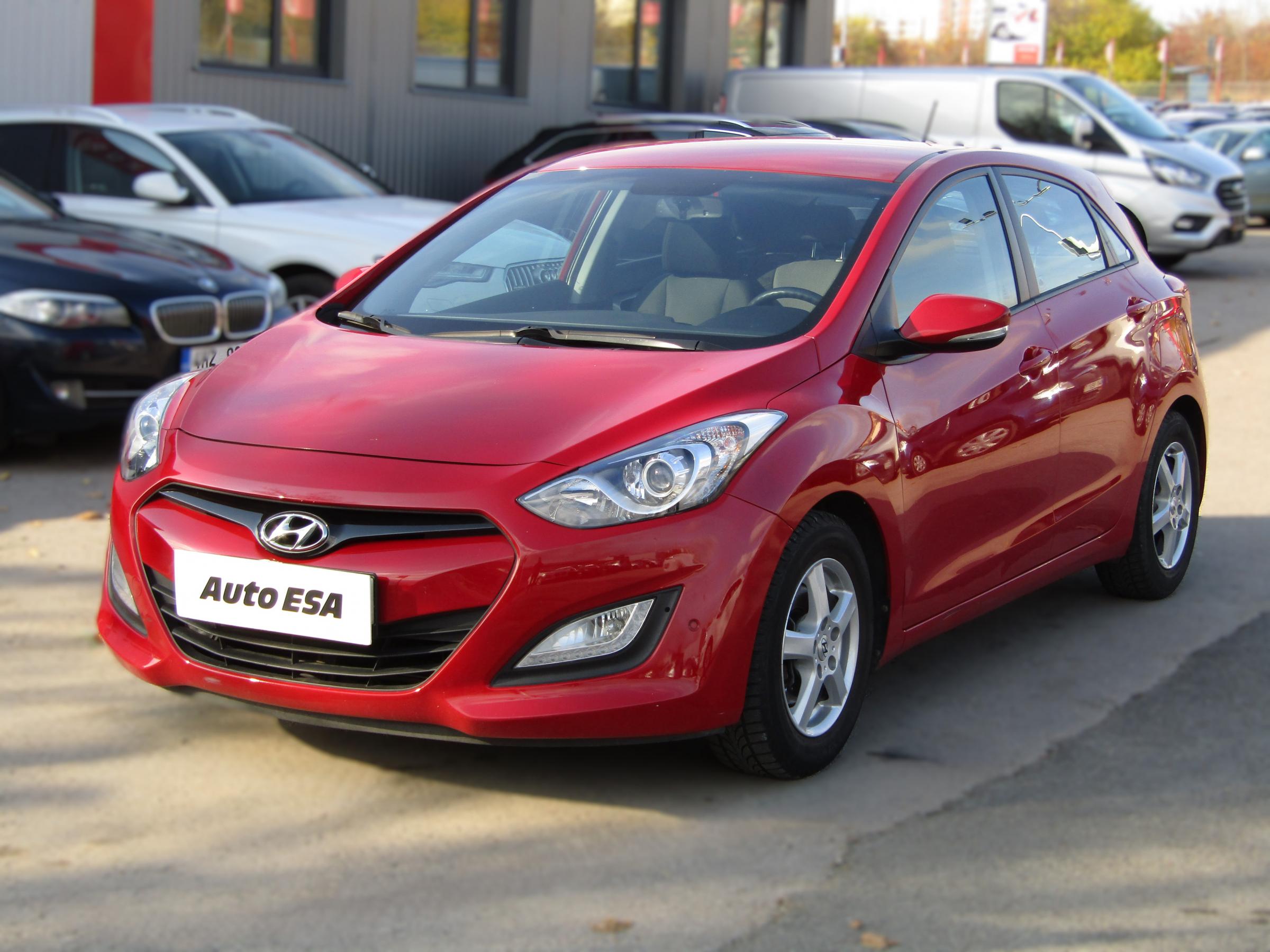 Hyundai i30, 2012 - pohled č. 3