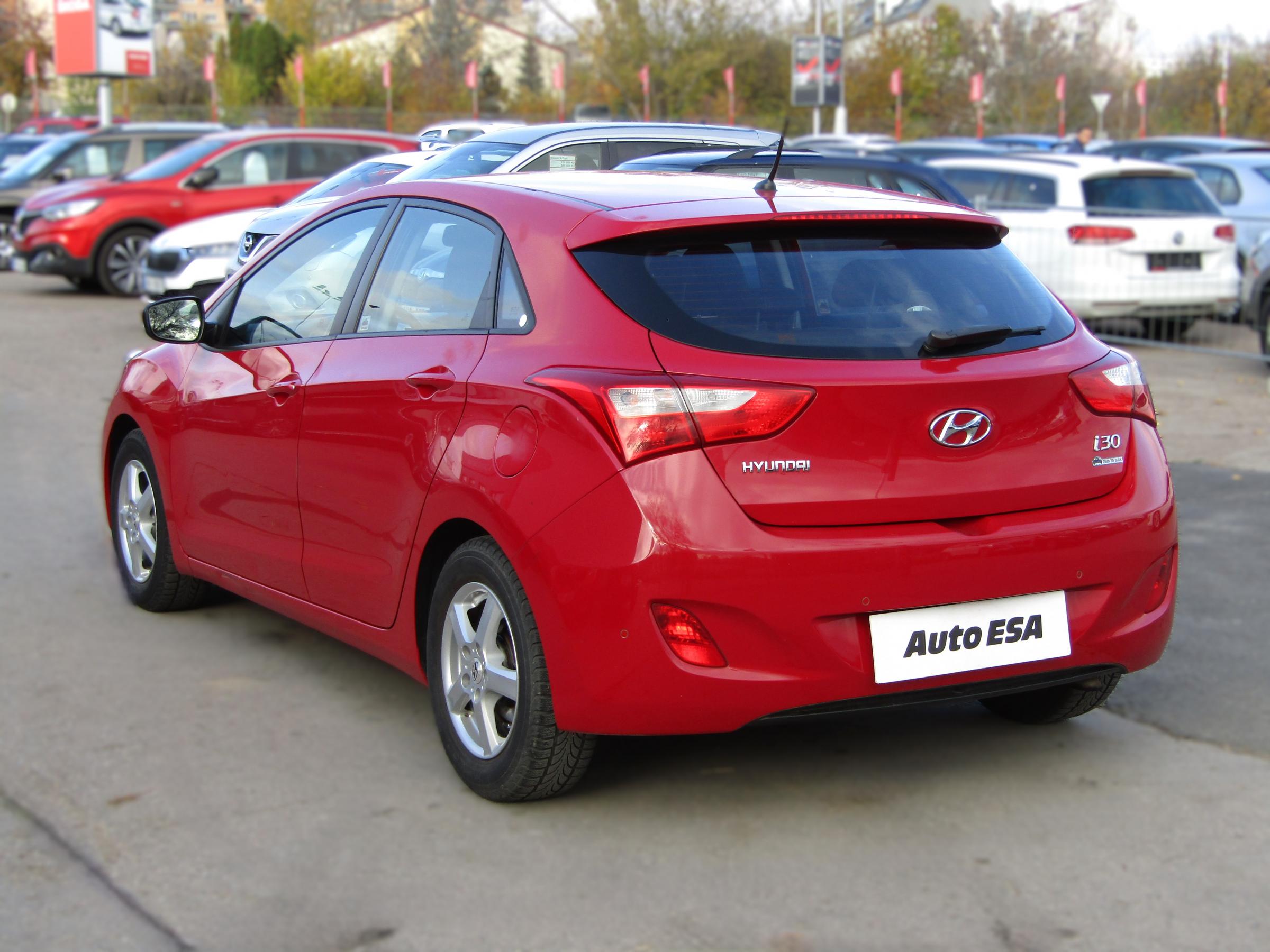 Hyundai i30, 2012 - pohled č. 6