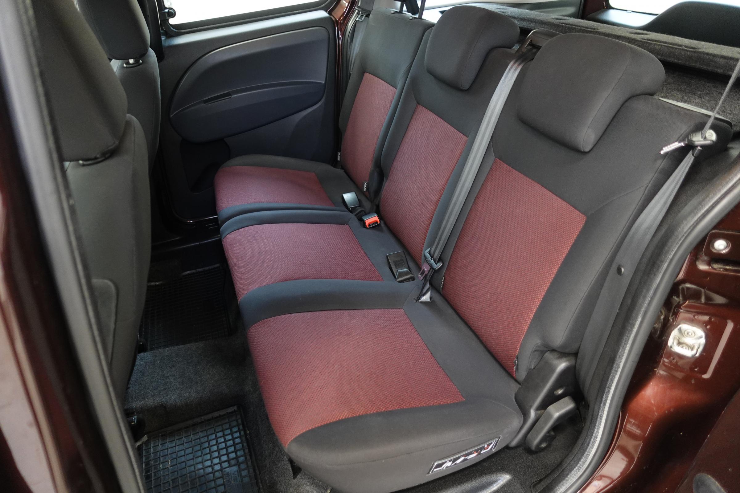 Fiat Dobló, 2013 - pohled č. 10