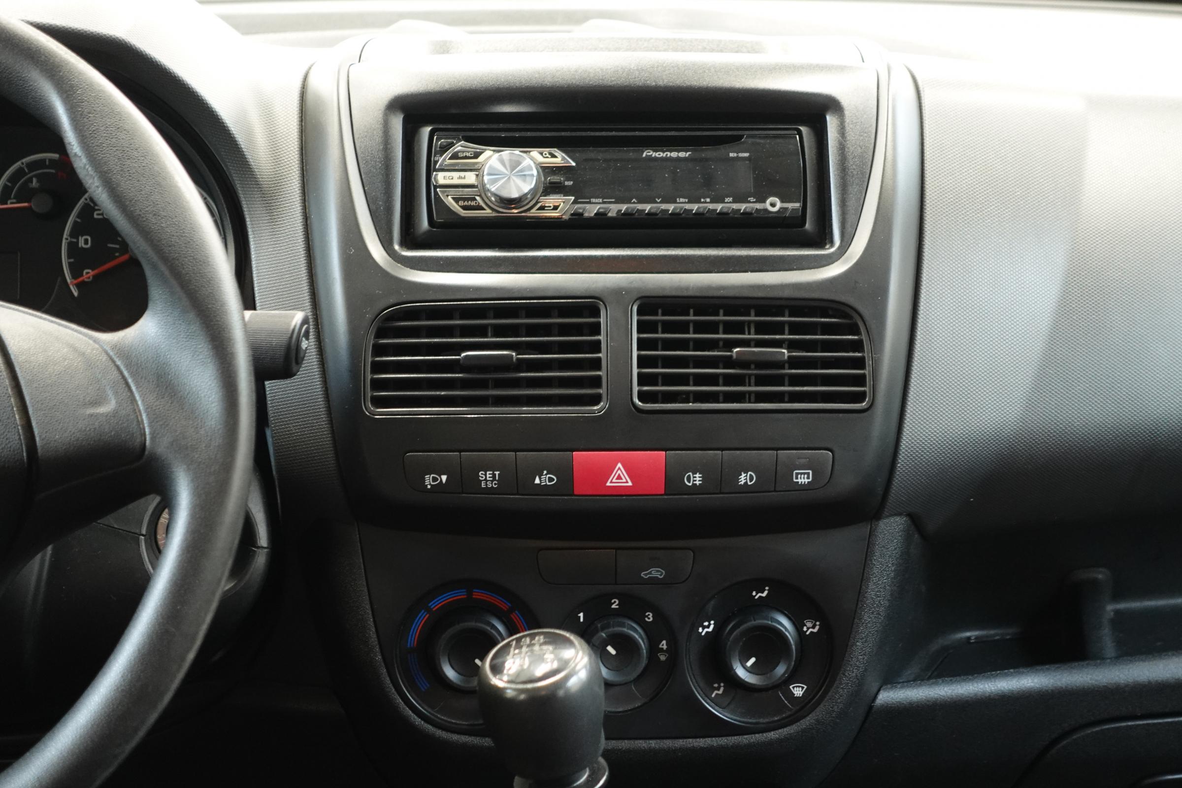 Fiat Dobló, 2013 - pohled č. 14