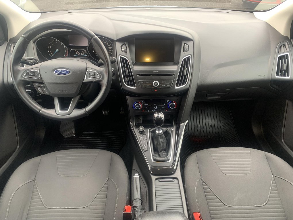 Ford Focus 1.5EB 