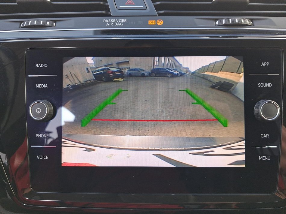 Volkswagen Touran 2.0 TDi 