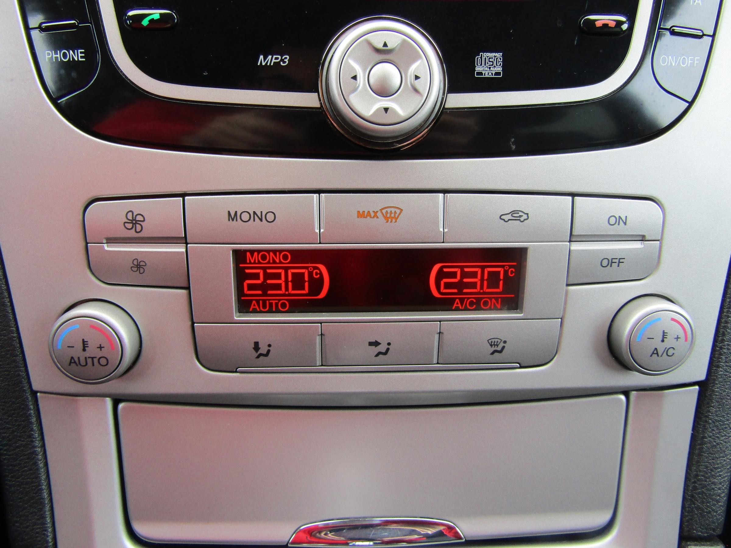 Ford S-MAX, 2010 - pohled č. 12