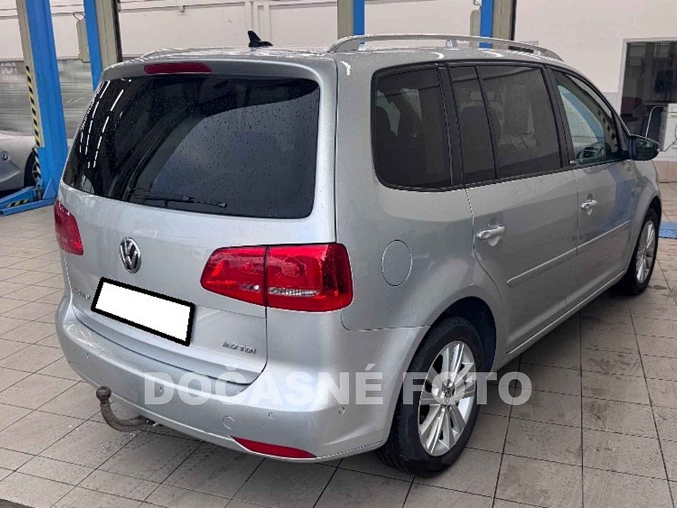 Volkswagen Touran 2.0 TDI 
