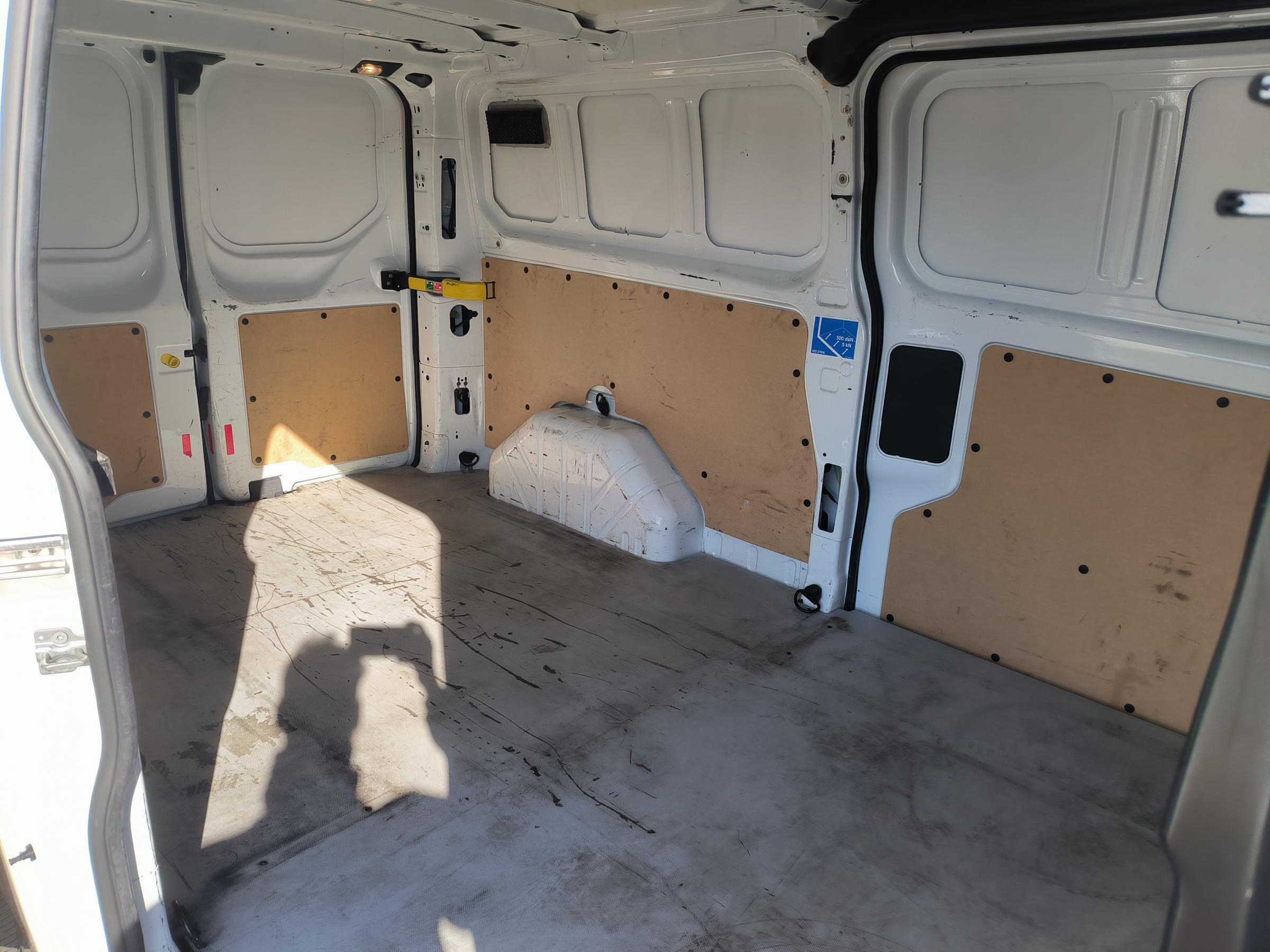 Ford Transit Custom, 2017 - pohled č. 10