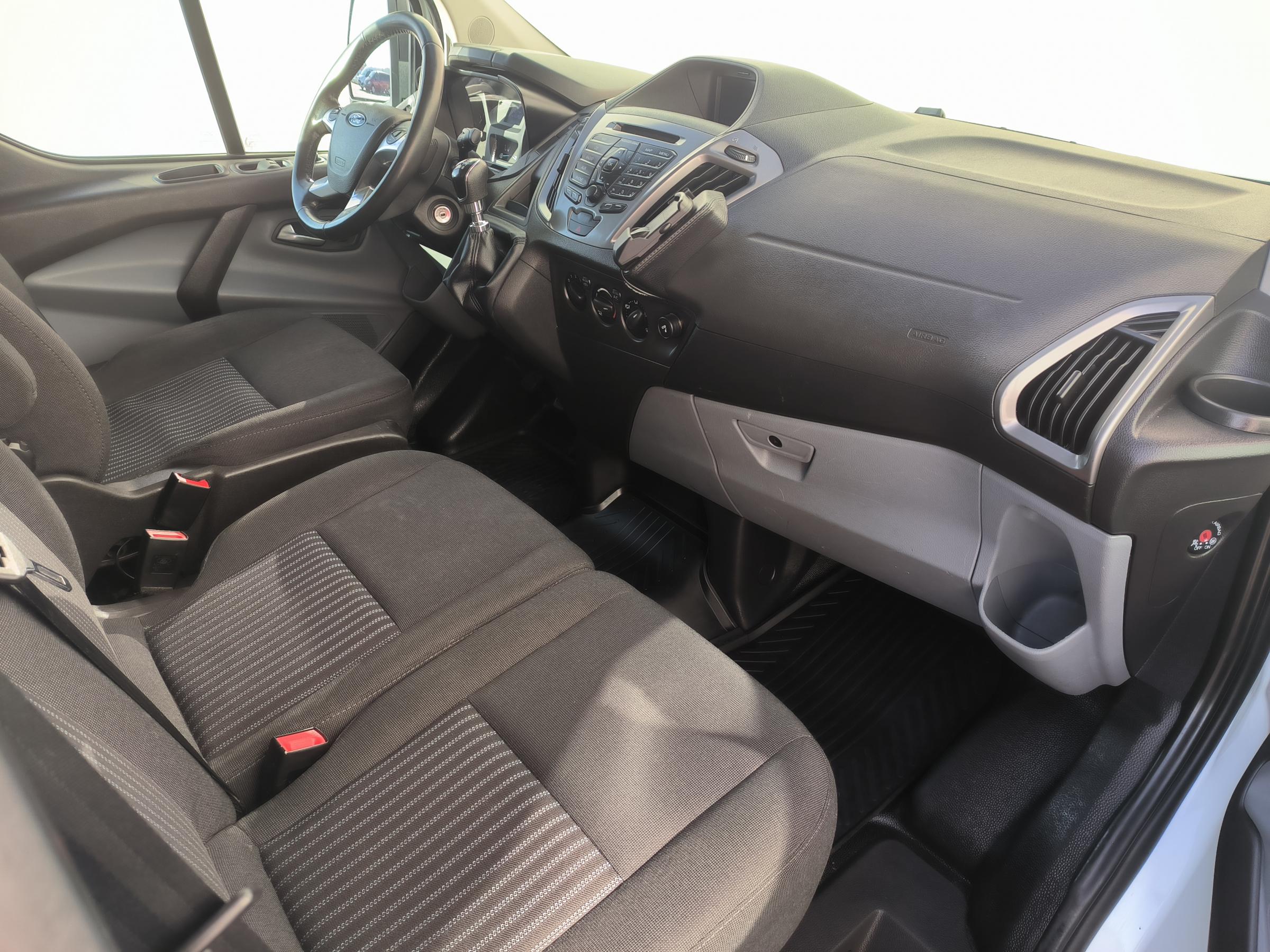 Ford Transit Custom, 2017 - pohled č. 12