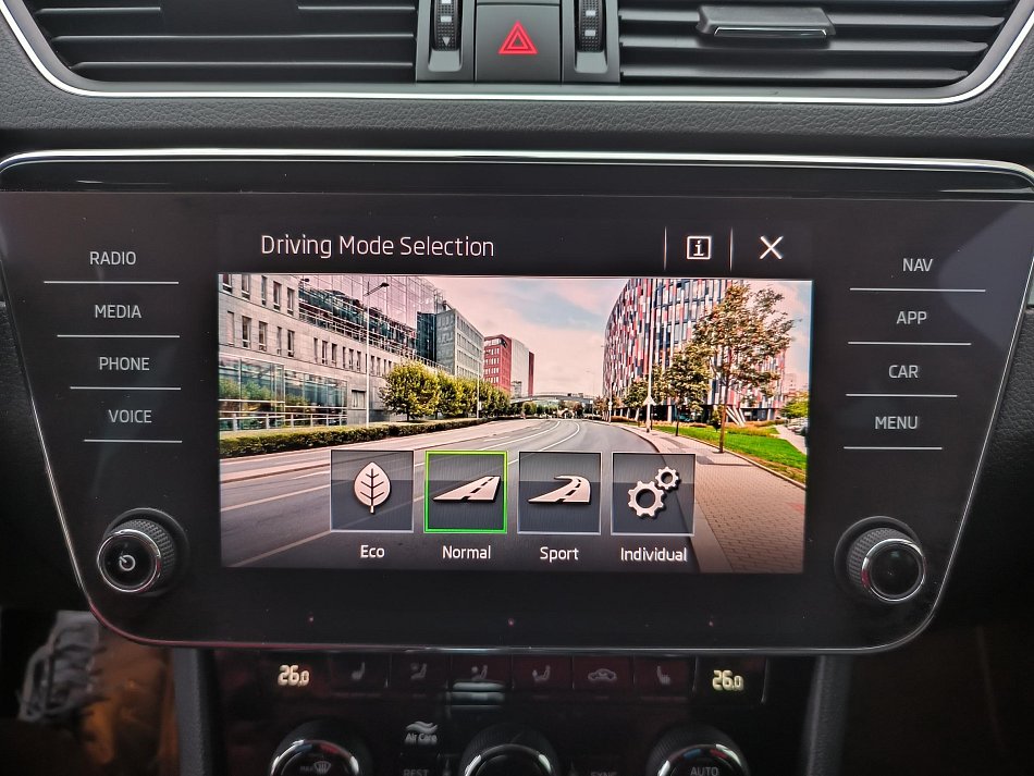 Škoda Superb III 2.0 TDI Style