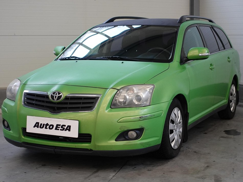 Toyota Avensis 1.8i 