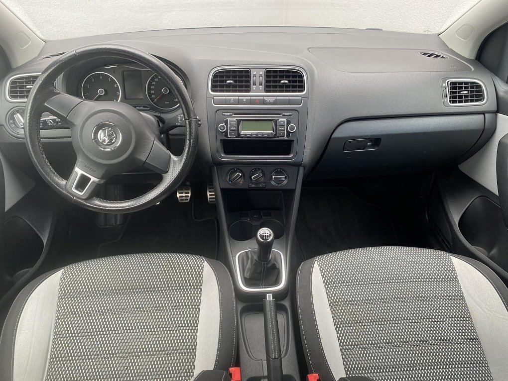Volkswagen Polo 1.2 TSi CROSS