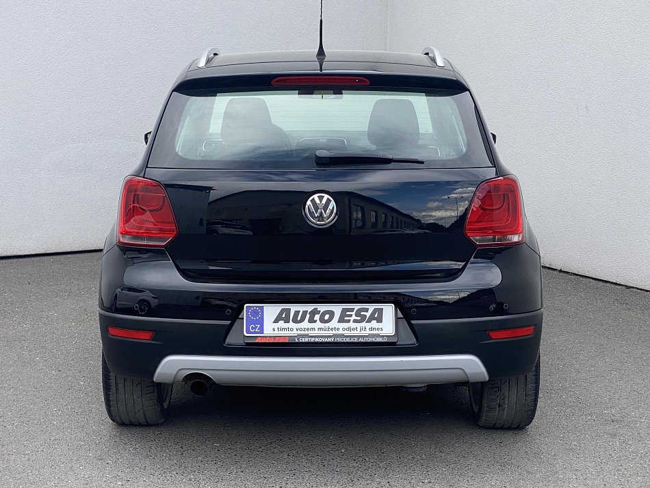 Volkswagen Polo 1.2 TSi CROSS