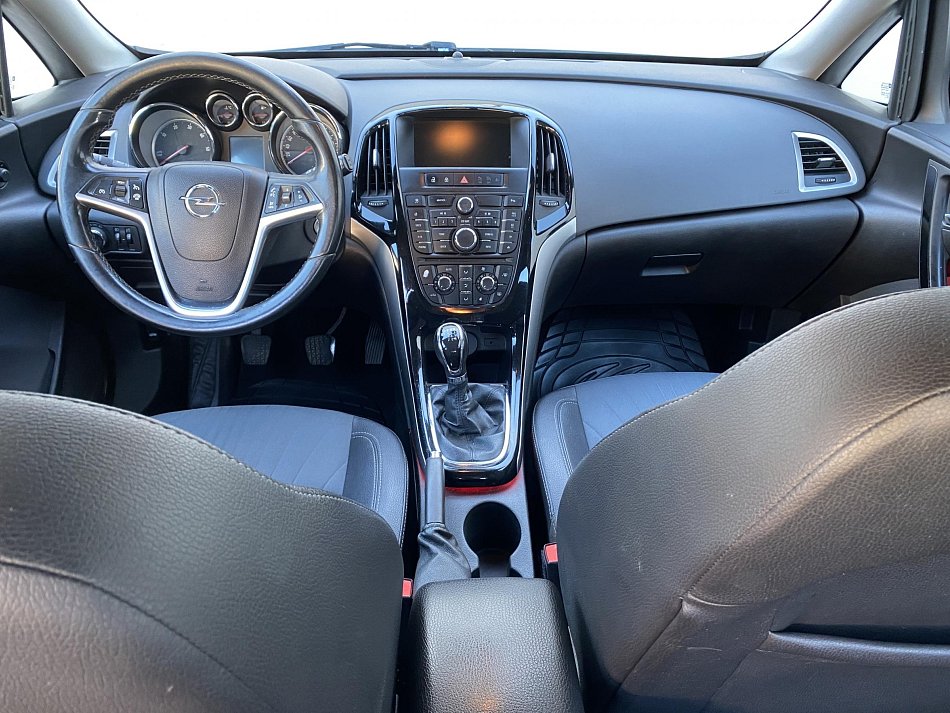 Opel Astra 1.6 CDTi 