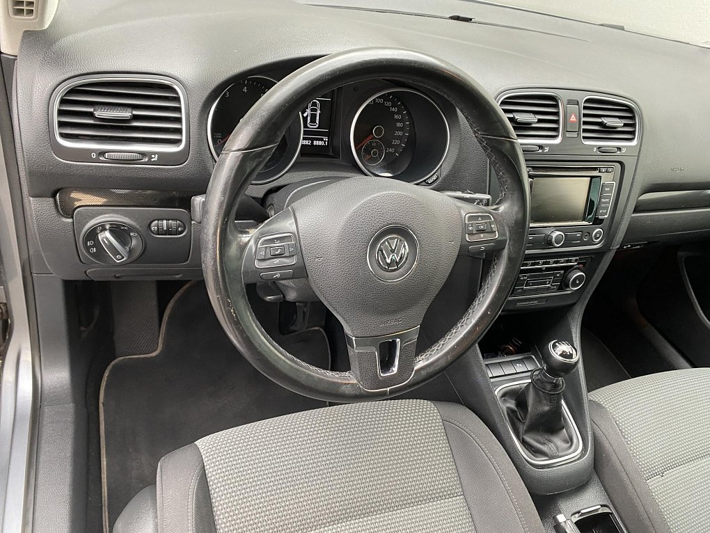 Volkswagen Golf 1.4 TSi 