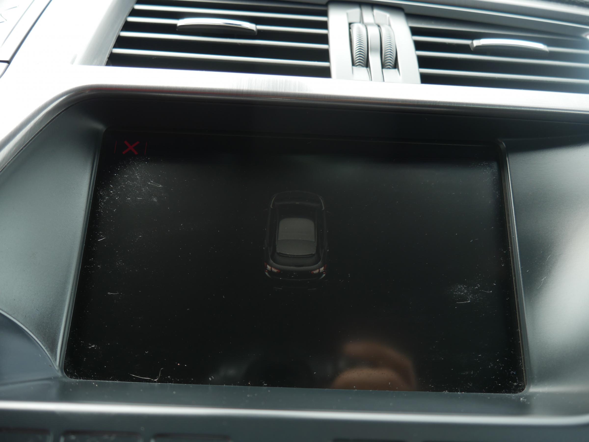 Citroën DS5, 2016 - pohled č. 12