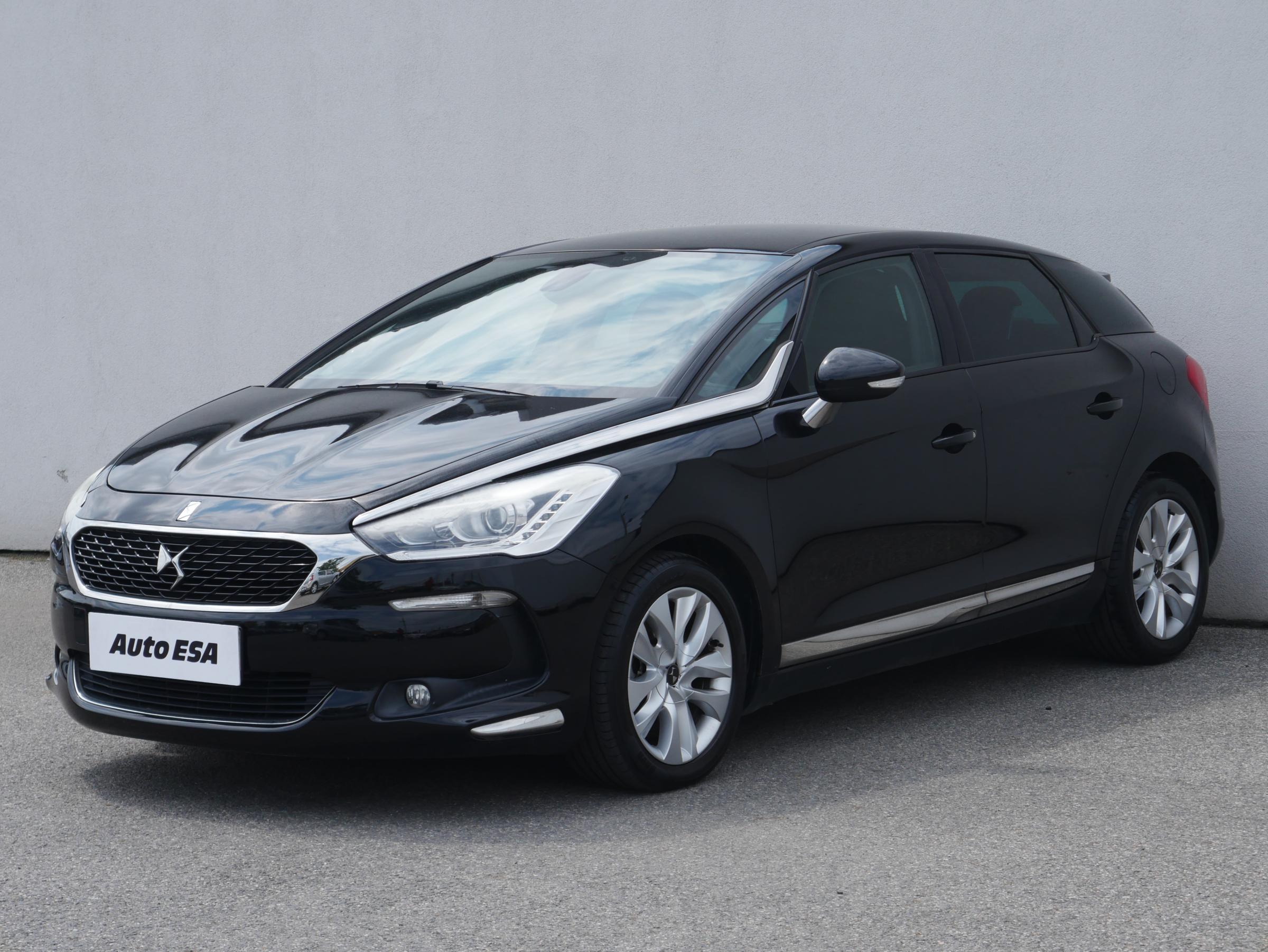 Citroën DS5, 2016 - pohled č. 3