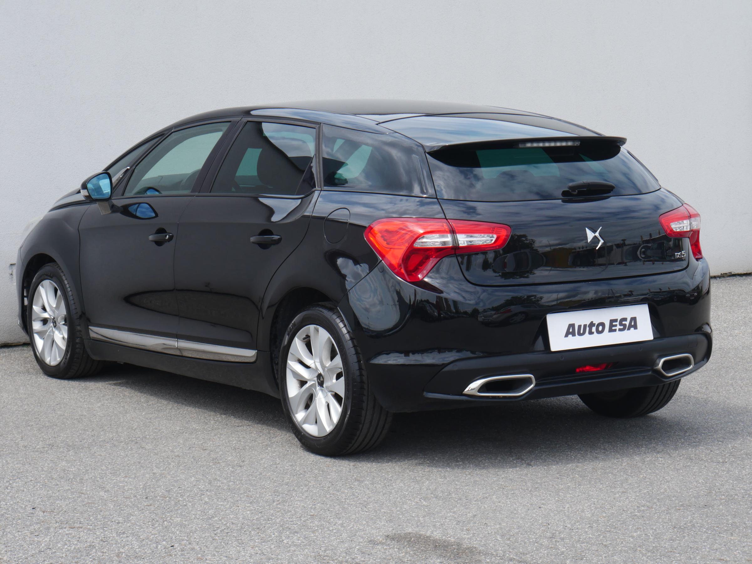 Citroën DS5, 2016 - pohled č. 4