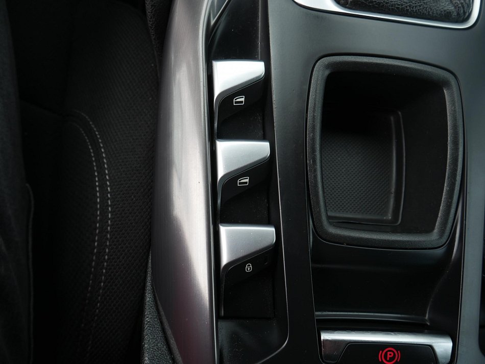 Citroën DS5 2.0 HDi 