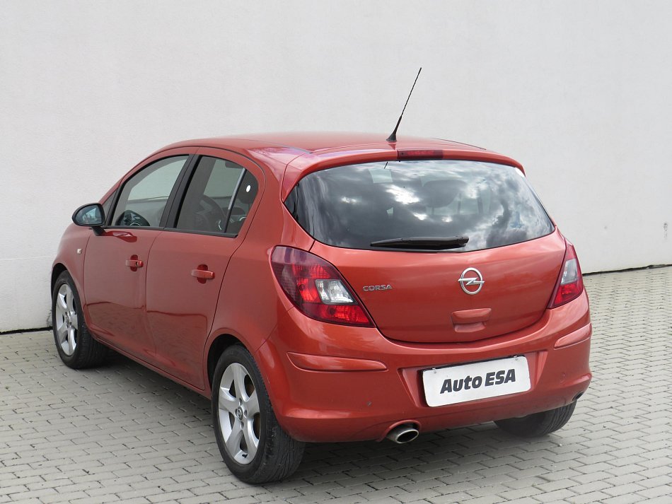 Opel Corsa 1.2i 