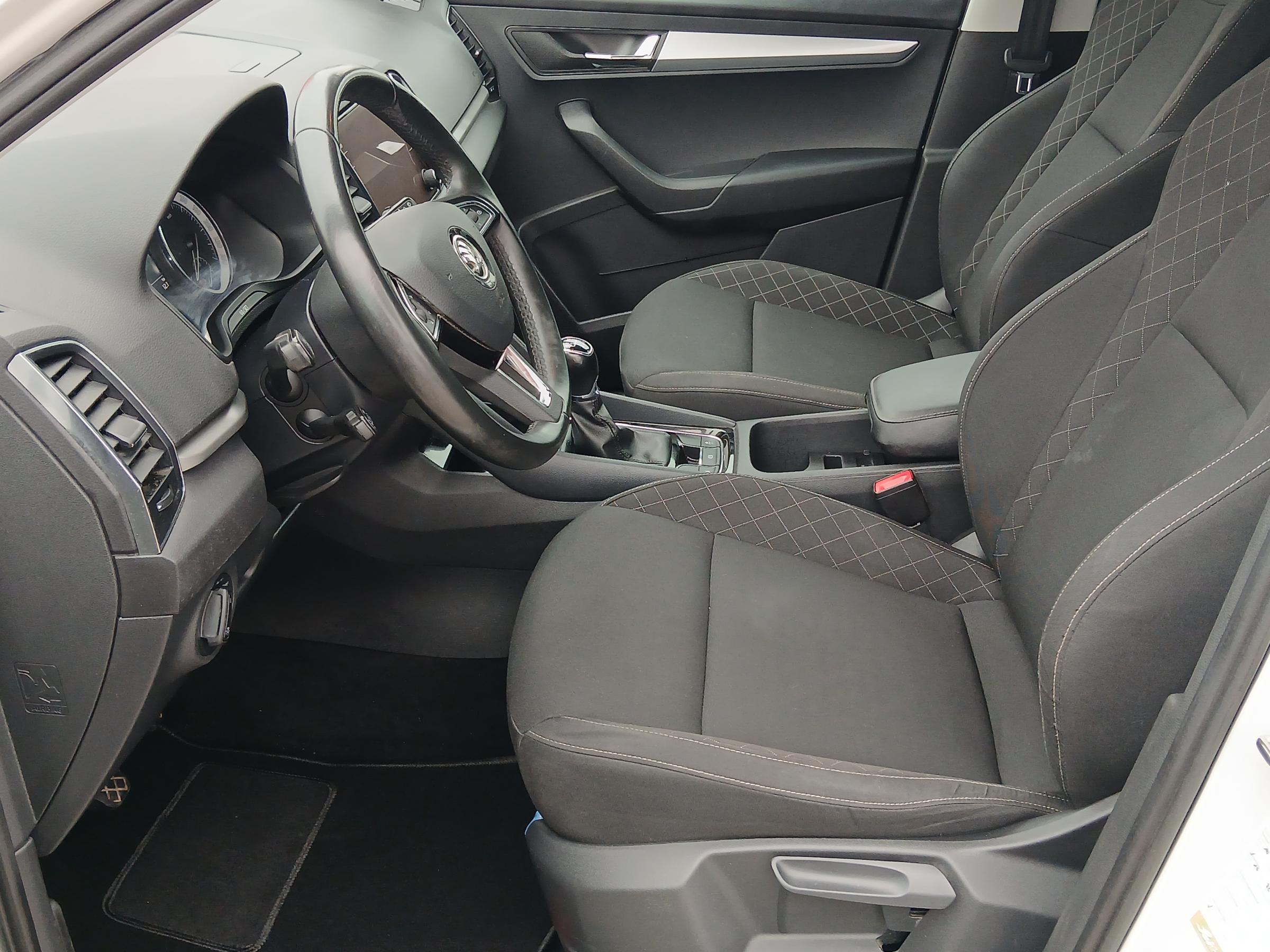 Škoda Karoq, 2019 - pohled č. 9