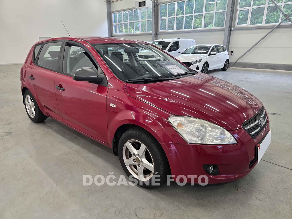 Kia Ceed 1.4i 