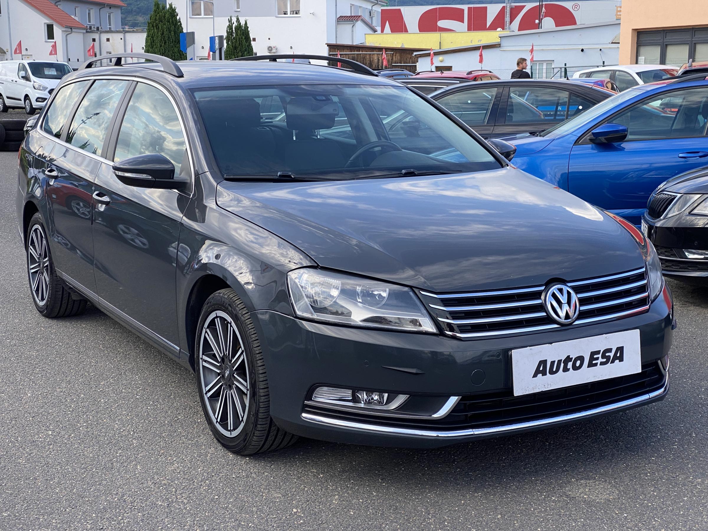 Volkswagen Passat, 2012 - celkový pohled