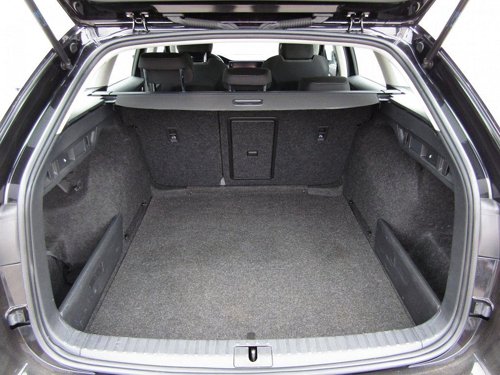 Škoda Octavia IV 2.0 TDi Style